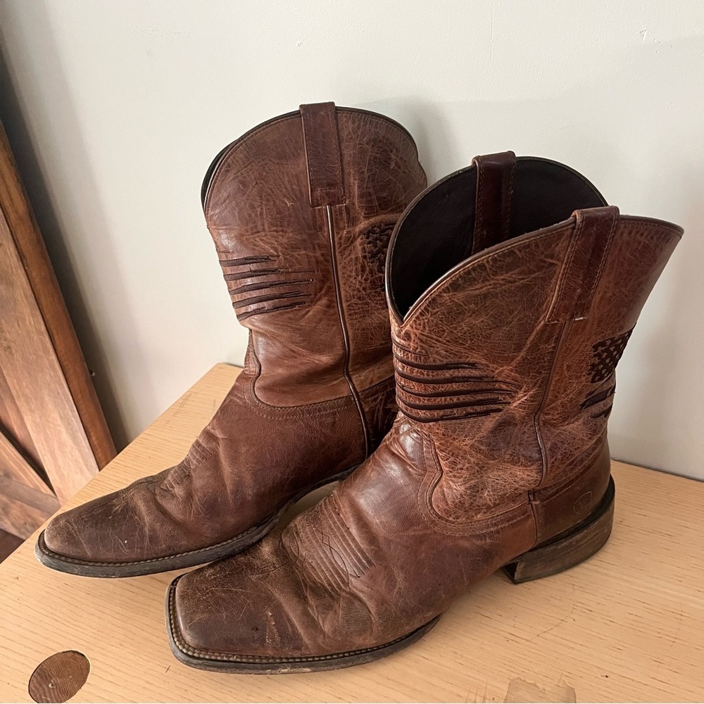 Ariat Circuit Patriot Western Men`s Boot Size 14 D Weathered brown (10029699)
